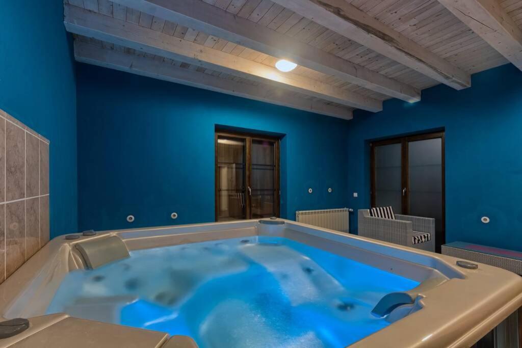 Villa Kanco Barban Ngoại thất bức ảnh